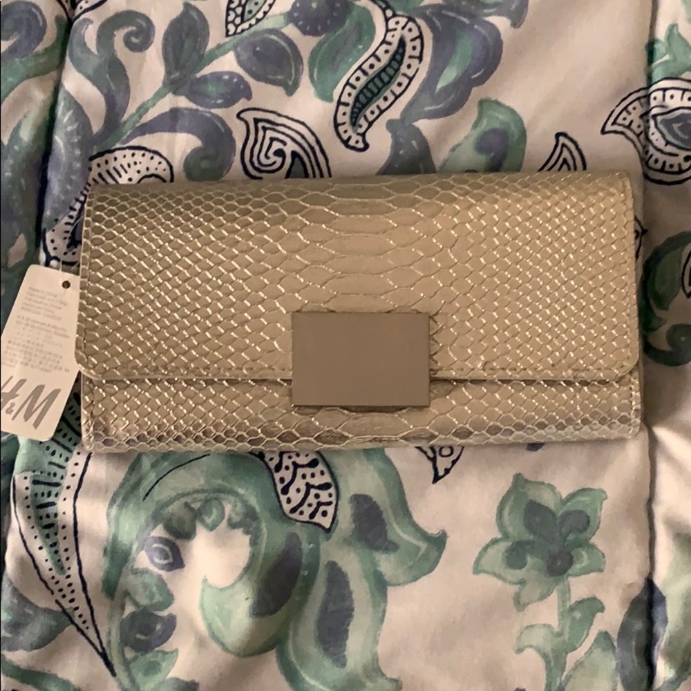 H&M WALLET ❤️
